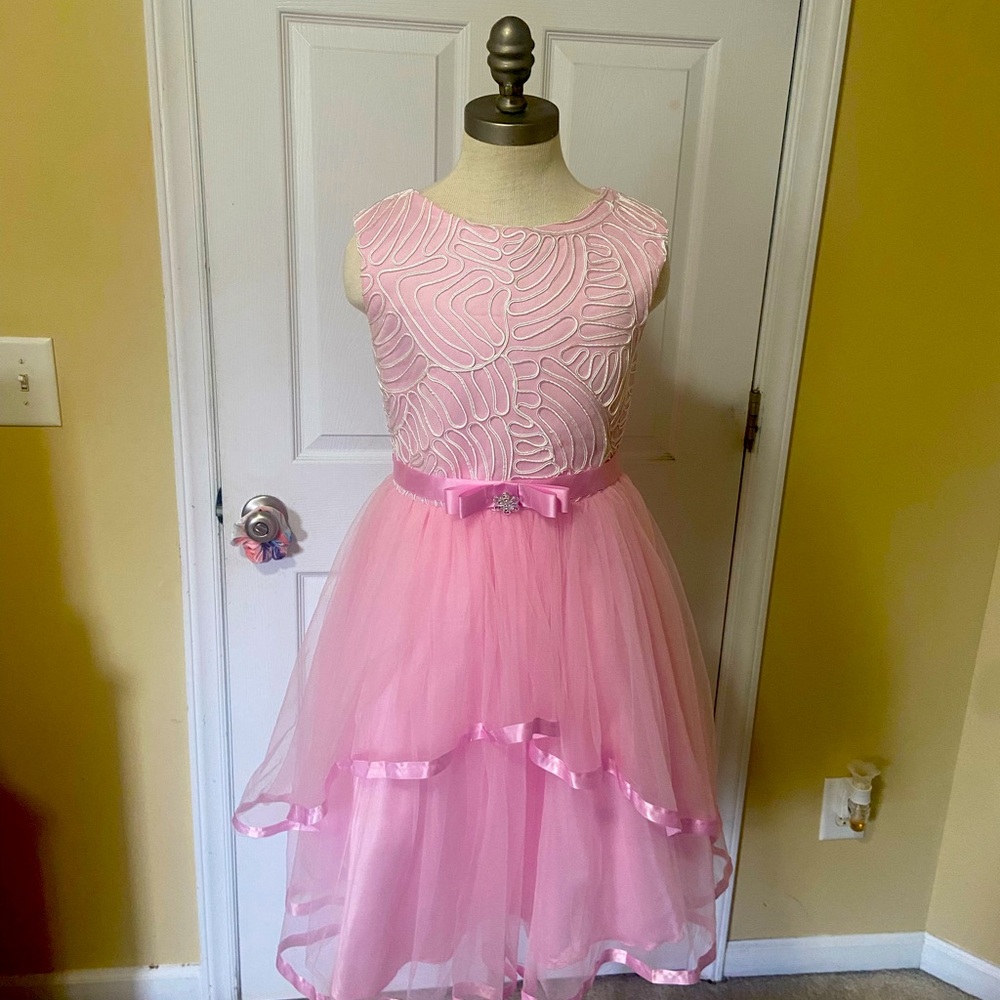 Pink girls special occasion dress size 12